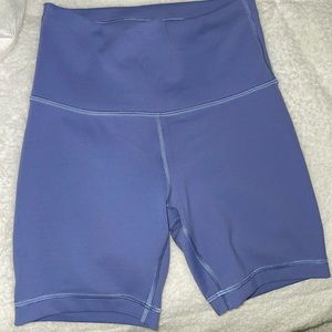 Lululemon wunder train short